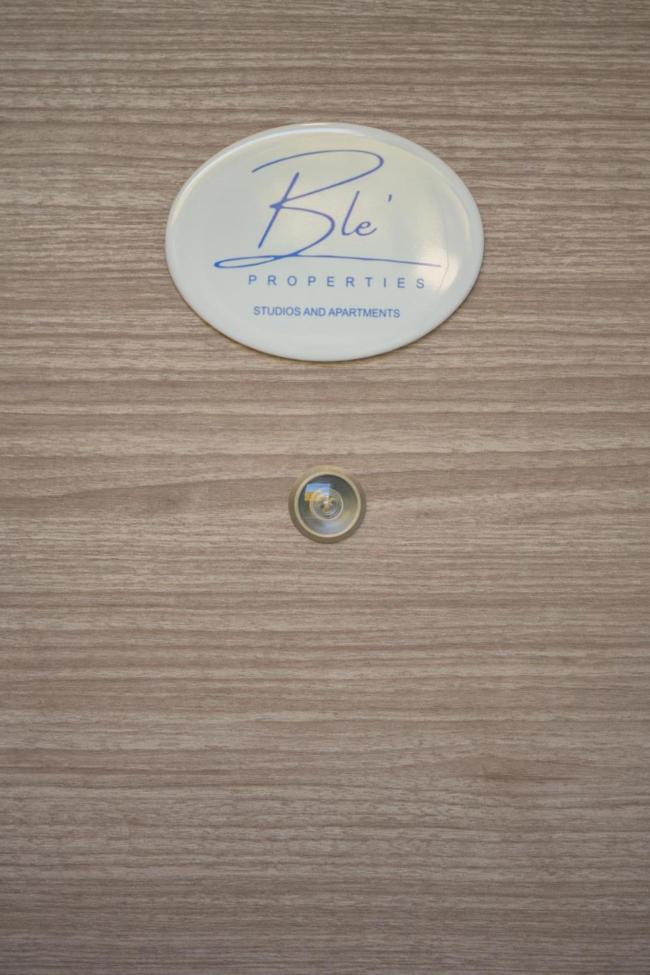 Ble Property Atlas Loutráki Esterno foto