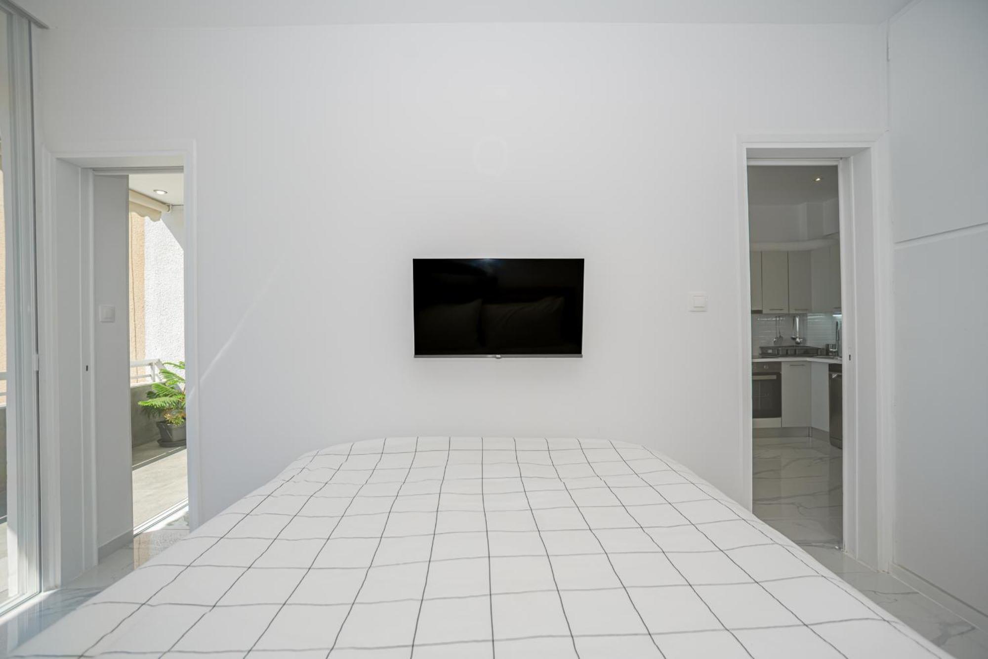 Ble Property Atlas Loutráki Esterno foto